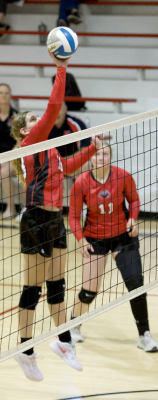 Natoma’s Lucy Alexander hitting with Adee Arnold