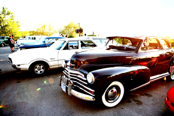 Cruise Night & Car Show