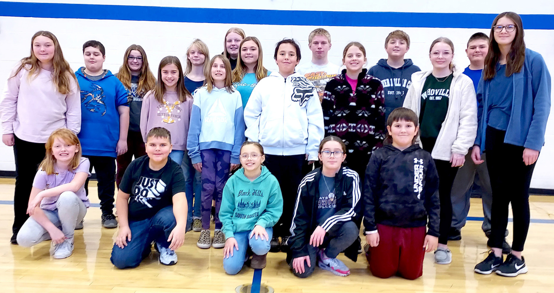 COMPETING in the Stockton Grade School Spelling Bee were (kneeling, from left): Hannah Dunning, Judsten Cockrell, Maleigha Horn, Raicelynn Huenergarde, Bentley Carpenter; (middle row) Hadlee Sterling, Raiden Huenergarde, Harper Lowry, Chloe Kuhlmann, Golden Potter, Mia Odle, Lyric Snyder, Meredith Gasper; (back row) Skylar Amlong, Khloe Jones, Brenna Odle, Blayke Stithem, Isaac Thayer, Damon Muir, and Joseph Cockrell.