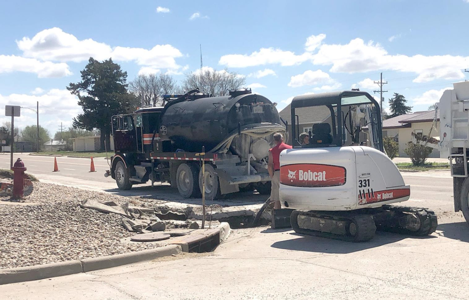 A WATER MAIN BREAK on the corner of North Elm and Main Street in Stockton on Wednesday, April 29th, left residences without water for about five hours until the water department employees were able to locate and fix the breaks.