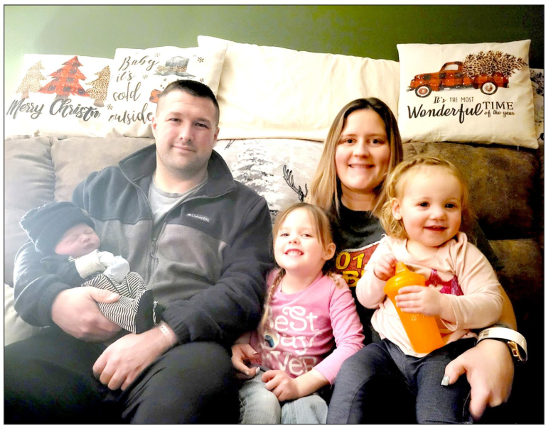 New Year’s Baby 2022 IN ONE OF HIS FIRST FAMILY PHOTOS is the Stockton Sentinel’s 2022 New Year’s Baby, Tate Alan Becker. Pictured are (from left): Tate, Garrett, Addison, Kari and Harper Becker. Big brothe Grant is not pictured, but he is there in spirit and ready to change Tate’s diapers!
