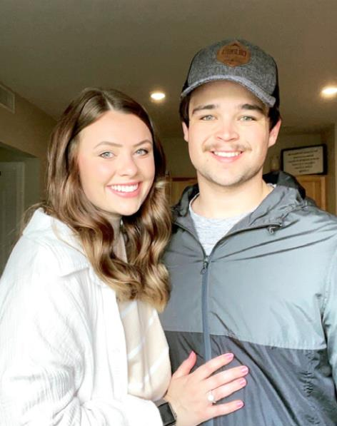 Kyle Hull &amp;amp; fiancé Aubrey Appelhans
