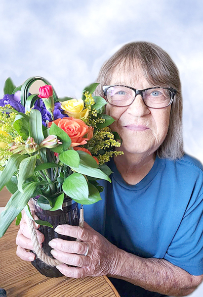 Dee Ann "DeeAnn" (Bouchey) Desair