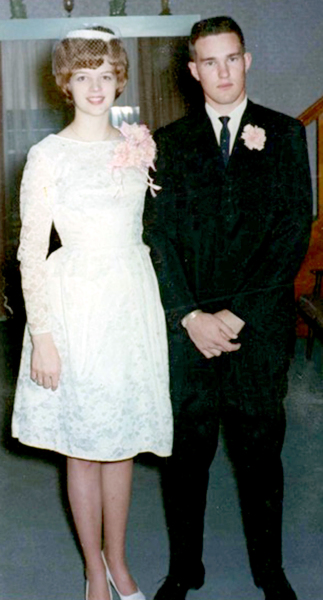 Kent &amp; Bette Stamper to celebrate 60th Wedding Anniversary on Sat., June 1