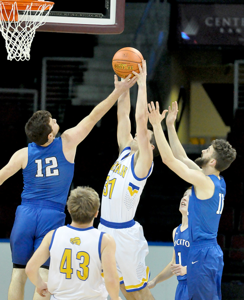 gage and kameran rebounding