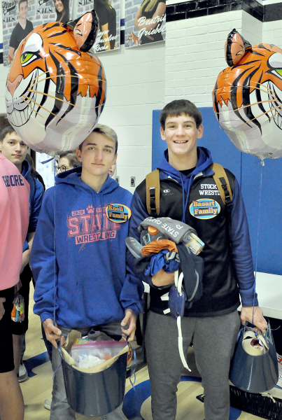 justin and rylan at sendoff
