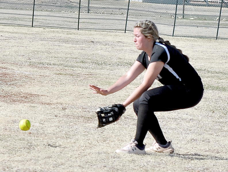 Kyra Gottfried fielding