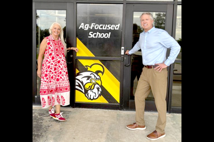 U.S. SENATOR ROGER MARSHALL, M.D. (R-KANSAS) AND HIS WIFE LAINA spent Thursday, July 2nd, marking a milestone stop in Graham County, having visited all 205 counties in Kansas for the tenth time as part of his ongoing commitment to hear directly from Kansas in every corner of the State. Marshall’s first stop on that Thursday was at Palco Junior/Senior High School. (Courtesy Photo)