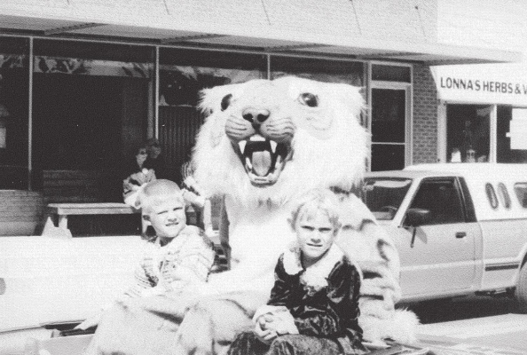 THE 1994 SHS HOMECOMING CROWN BEARERS