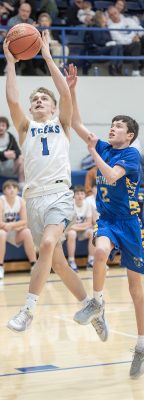 Ashton Nuss vs. Pike Valley