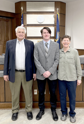 Reed Stephens sworn in as a Kansas attorney