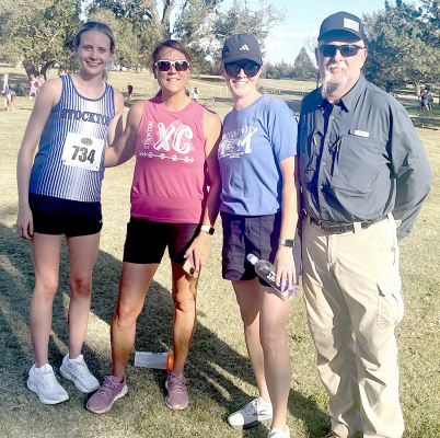 Cheyenne Hoeting, Coach Janet Kuhlmann, Jean Ann and BJ Hoeting