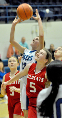 Meredith Gasper vs. Paradise