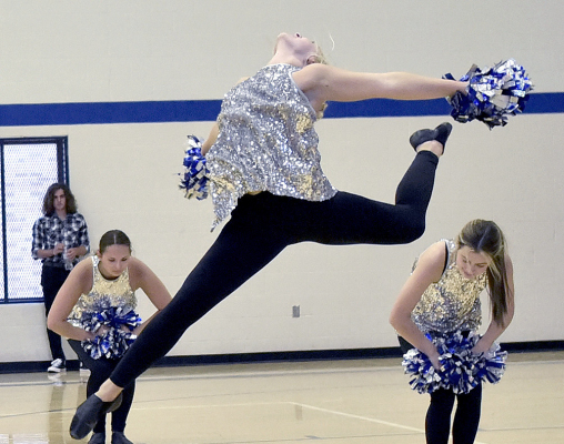 An impressive jump by Strider Saj Snyder