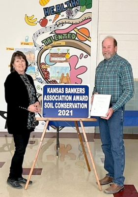 Hagemans receive Bankers Award