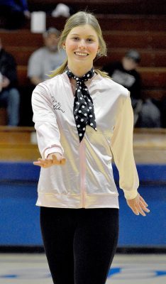 MADDY MOFFET