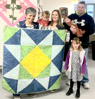THE CROSSROADS QUILT GUILD
