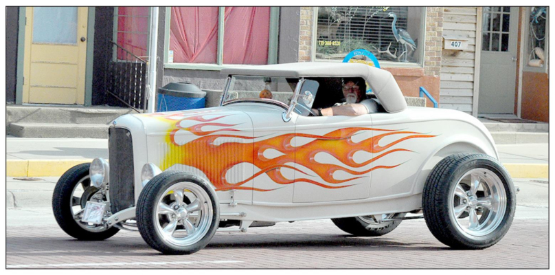Cruisin’ Main on a Friday night