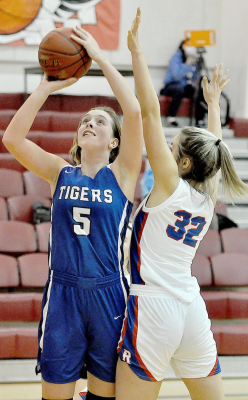 LADY TIGER JUNIOR OLIVIA DIX