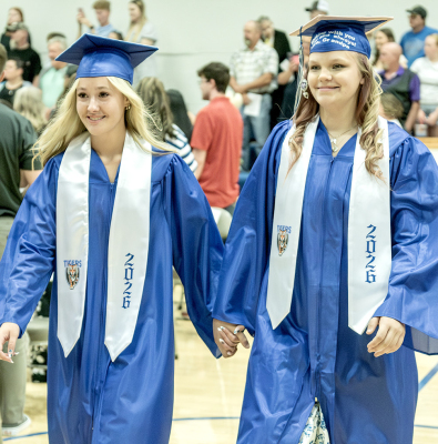 Stockton Seniors Sophia Antonini and Paytyn McNulty 2026 SHS Commencement