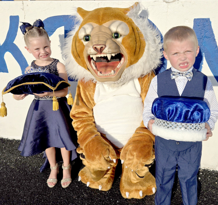 READYTO PRESENT the SHS Homecoming Queen and King with their crowns during the ceremony were crown bearers Charity Balthazor, Tiger, and Cayson Earl.