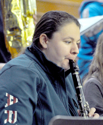 Cheyene Carlson at Stockton vs. Victoria basketball game