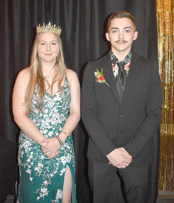JADYN PALMER AND NOAH FERGUSON were crowned this year’s SHS Prom Queen and King at The Great Gatsby-themed event on Saturday, April 20th.