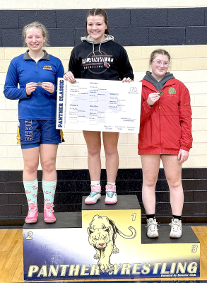 170 lbs. First Place, Lillian Garcia (center)