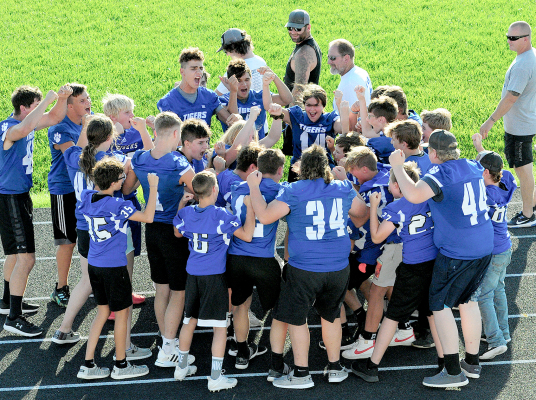 shs fb team